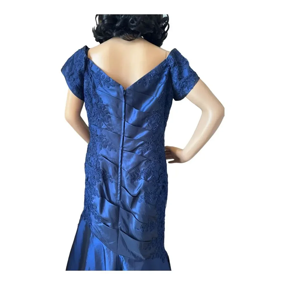 Jade Couture 2010s Navy Off Shoulder Embellished Formal Gown Size 12
